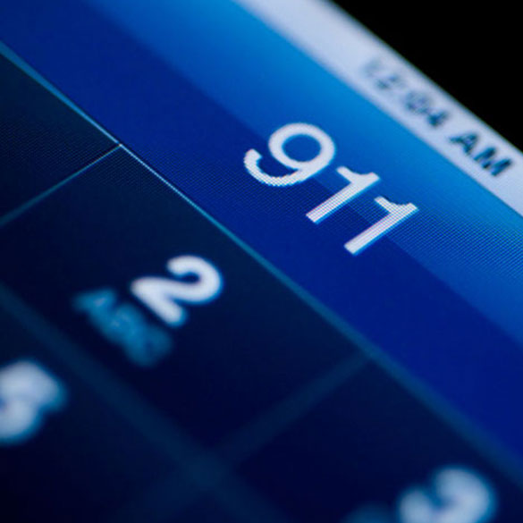 911_Operator_585x585